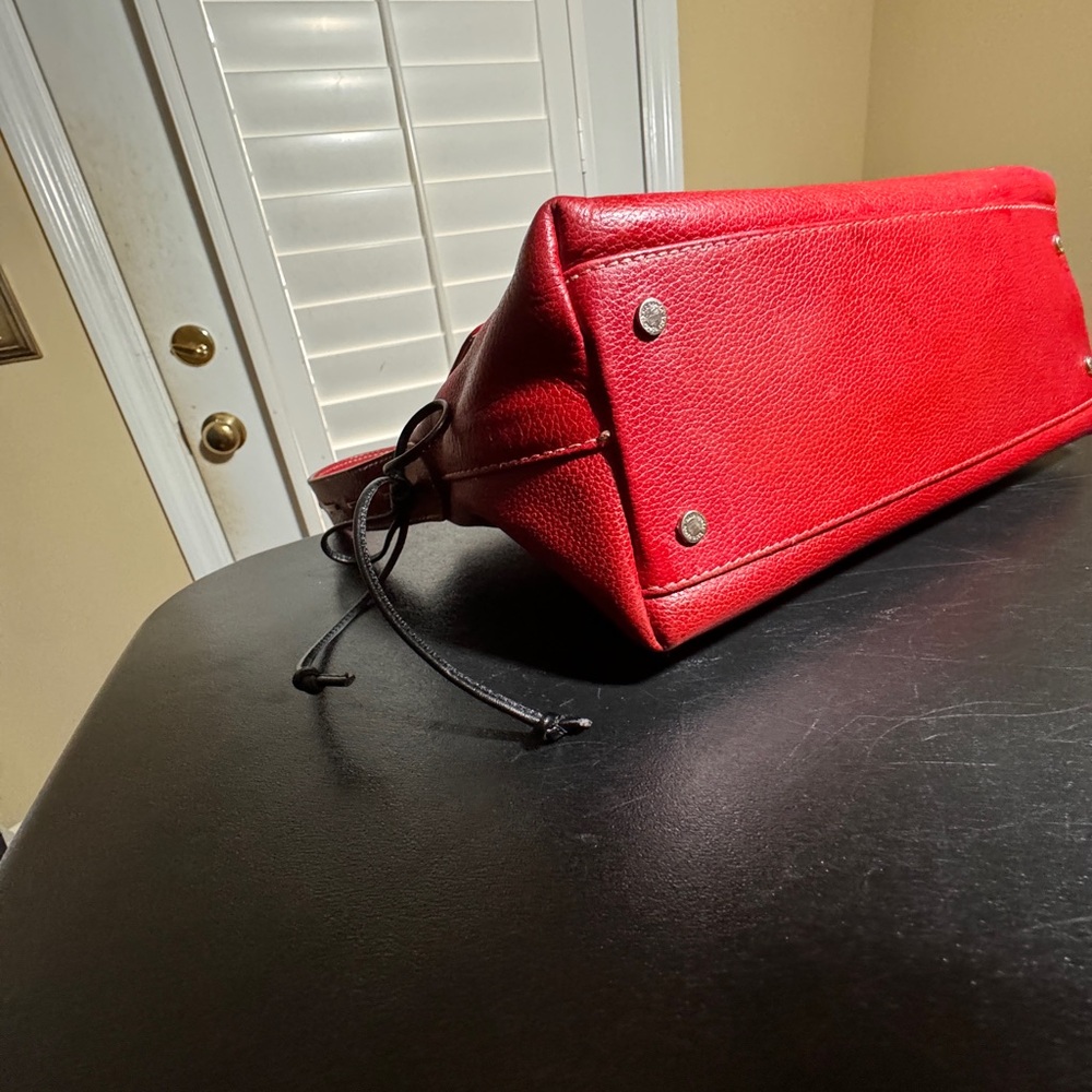 Kate Spade red with black leather lace handle shoulder bag - Picture 6 of 10